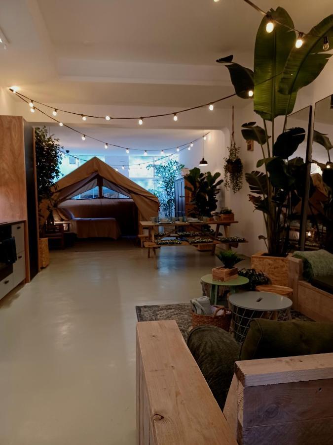 75M2 Indoor Glamping Scheveningen The Hague Exterior photo